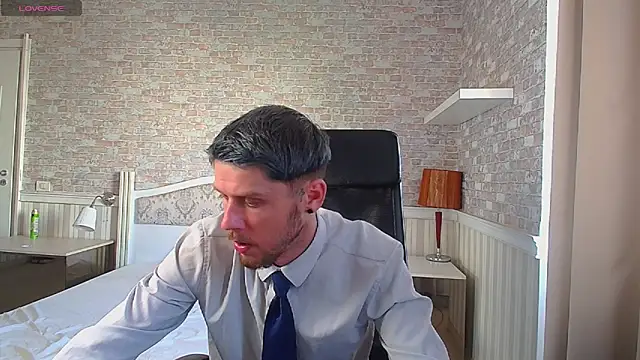JonahShaw Show Webcam