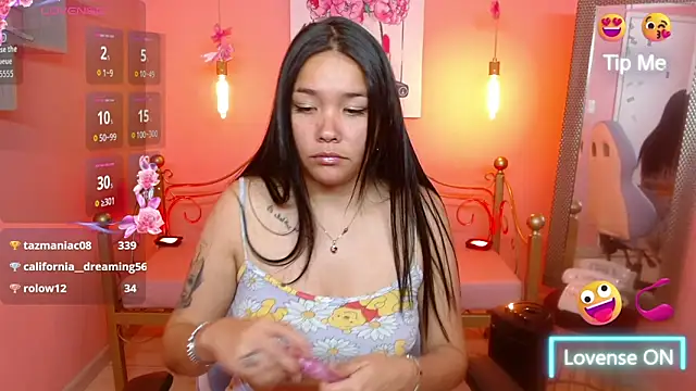 Melody_1_ লাইভ XXX চ্যাট