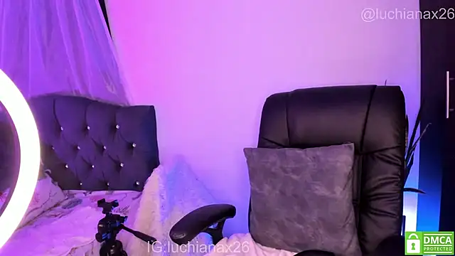 lucy26_'s Live XXX Chat