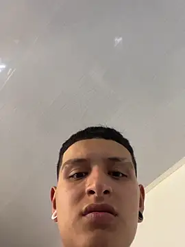 Živá chatovací místnost TomAndGia