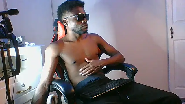 Suamyst_25 webkamerás műsora