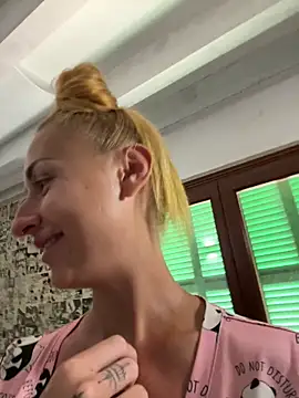 Chat XXX ao vivo de kylie_blck