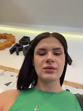 Онлайн чат XXX MiraReach