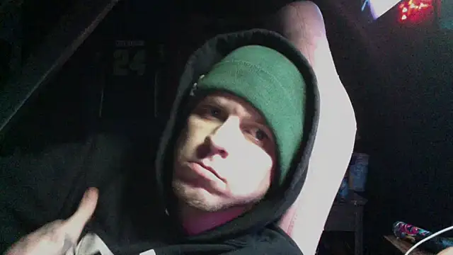 XXX chat uživo modela traejddd