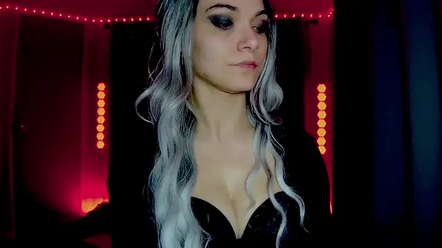 Chat XXX ao vivo de mistress-ivy-dark