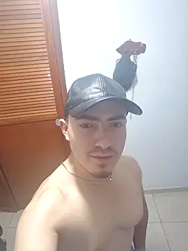 Živý XXX chat TouchDaddy4