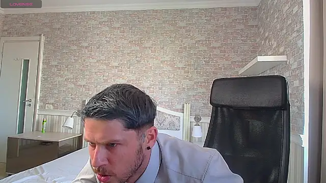 JonahShaw Adlı Modelin Web Kamerası Şovu