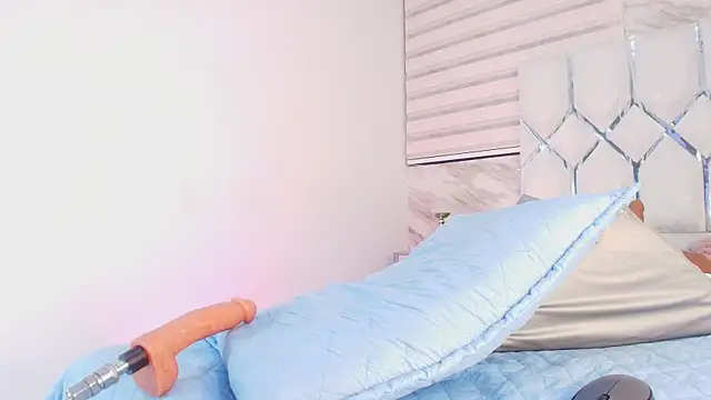 cataleya_ebony_ 실시간 채팅방