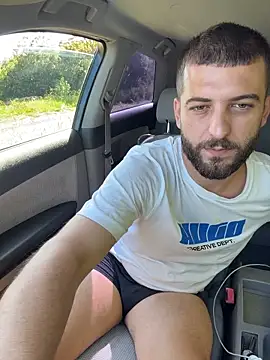 Pablo_Hornyguy95's Live XXX Chat