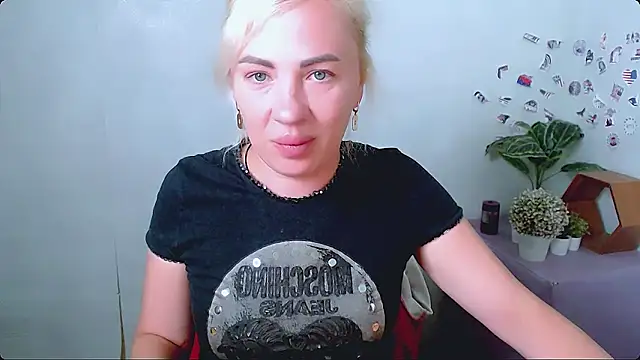 Chat XXX Live EmmaCat_