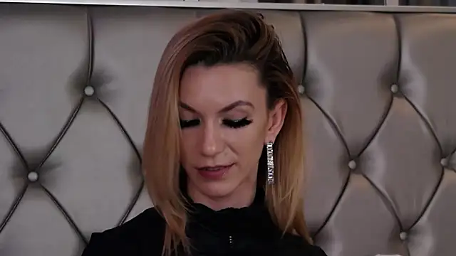 MayaHale Live XXX-Chat