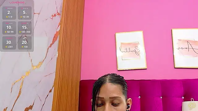 دردشة yourcuteneighbourr الجنسية المباشرة