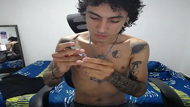 Chat XXX Live present_the_magic