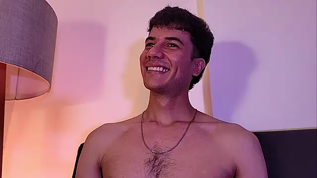 Chat XXX en directo de Derek_stud_