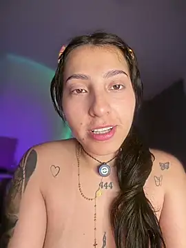 _QaraH Live XXX-chat
