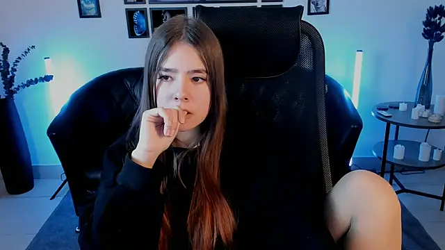 Chat XXX en directo de SayaHeartnet