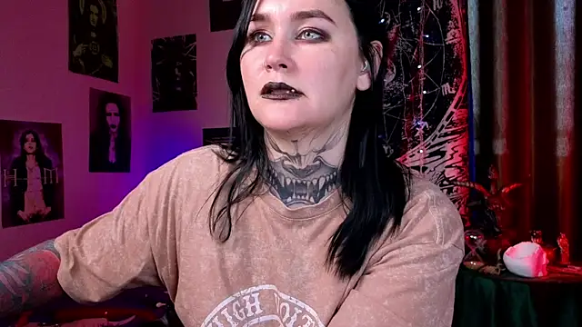 Živý XXX chat Emmybrightj_