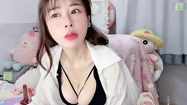 Yoyo_520 在線直播表演