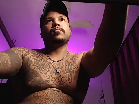 Show de Ale_Mineiro na webcam