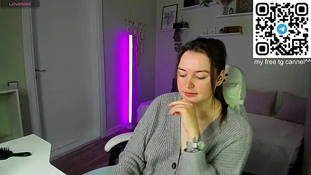 Laura_CollinsS 现场XXX聊天