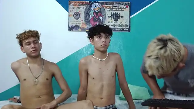 Sexy_Guys001's Live XXX Chat