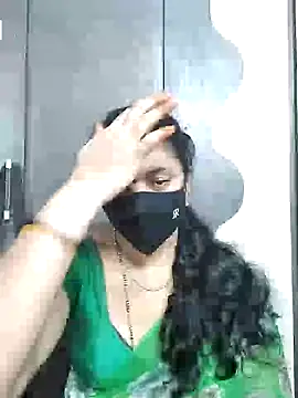 Leela_555 Webcam-Show