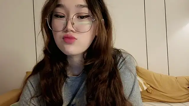 Chatroom XXX en direct de Jennatyan