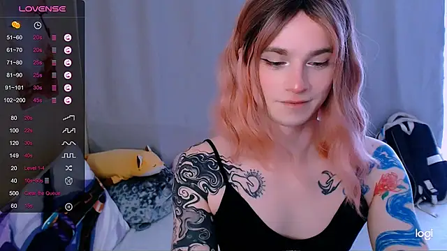 Alice_Hells: απευθείας συνομιλία ΧΧΧ