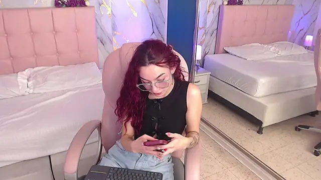 Red_kytty6's Live XXX Chat