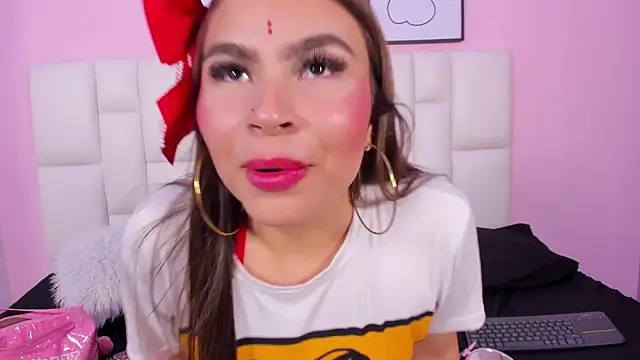 Živý XXX chat MarianaOspina_