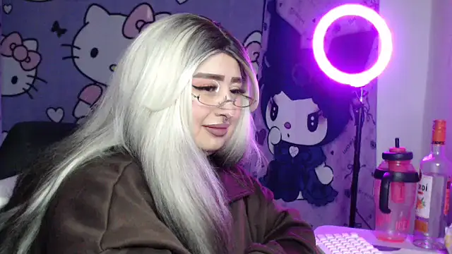 Živý XXX chat lussyevans24