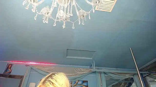 ADRIANNA_FOX 라이브 XXX 채팅