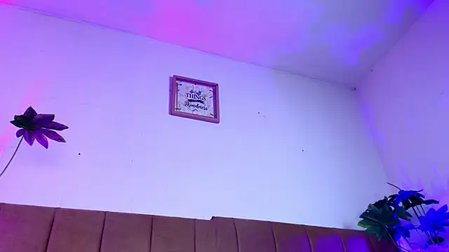 Nikkenyx's Live XXX Chat
