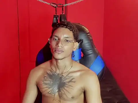 kai_storm77n Webbikameraesitys