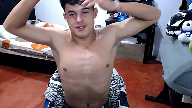 freddy_romas Adlı Modelin Web Kamerası Şovu