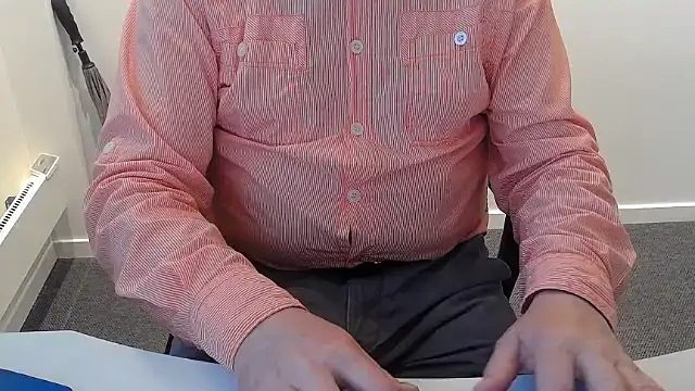 Buggemann live XXX chat