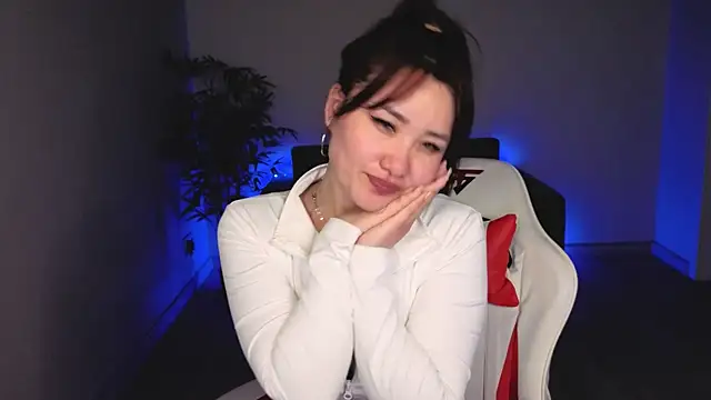 YukiyaSunshine 라이브 XXX 채팅