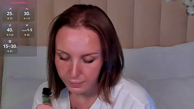 LianaFord Chat XXX in diretta