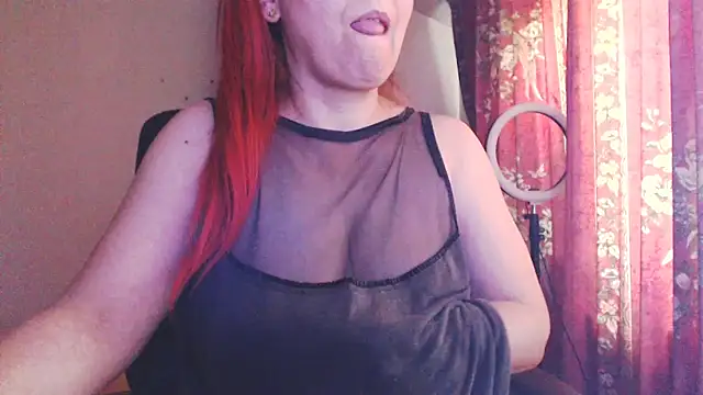 NymphoQueenn's Live XXX Chat