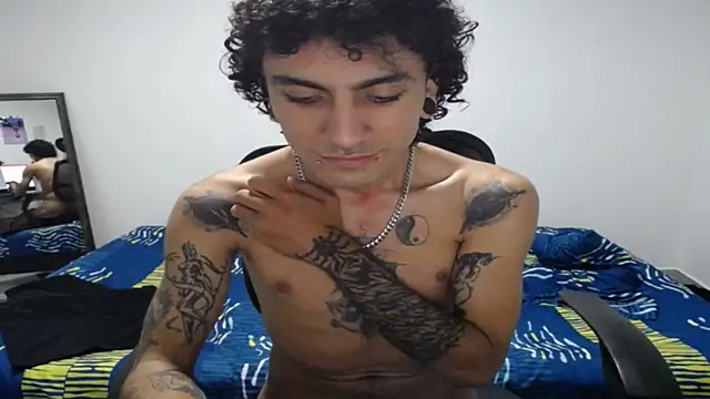 present_the_magic Webcamshow