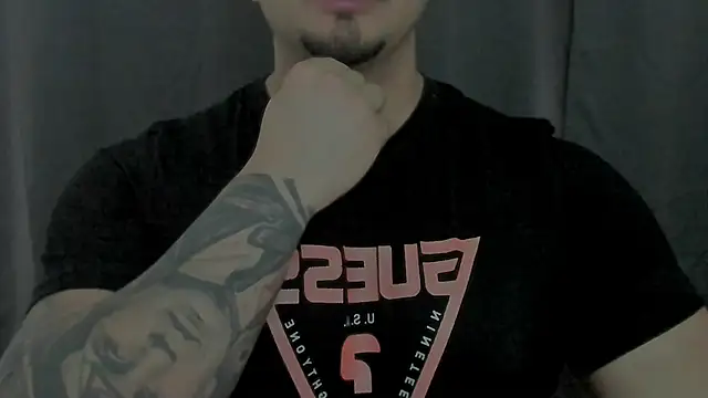 Онлайн чат XXX TONYWILSONN