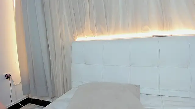 Litzy1_n Live XXX chat