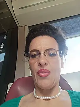 RebeccaNoble – live chatrum