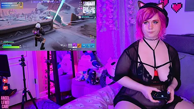 Angel-Lewd-Cake Show in webcam