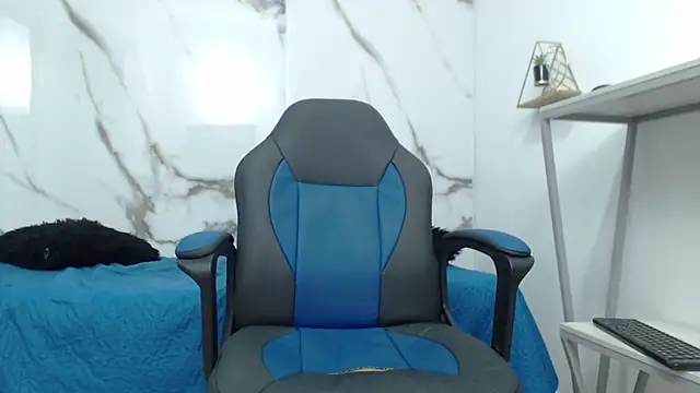 Chat XXX ao vivo de keen_black_