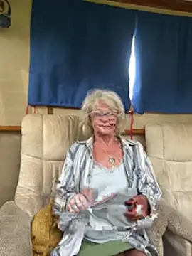 Chat XXX en directo de ladyboatlady