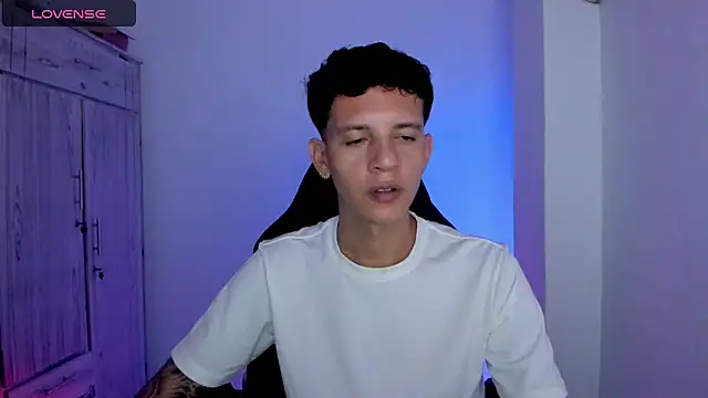 tylernovan Live XXX chat