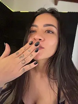 Chat +18 de _iink_ ao vivo
