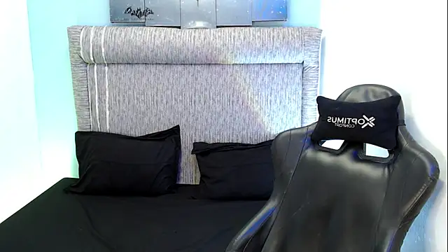 Taylerr_18 Webcam-Show