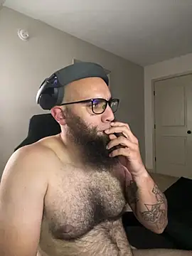 MastaWolfy's Webcam Show